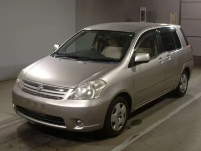 Toyota RAUM