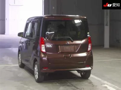 Mitsubishi EK SPACE