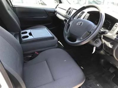 Toyota REGIUS ACE VAN