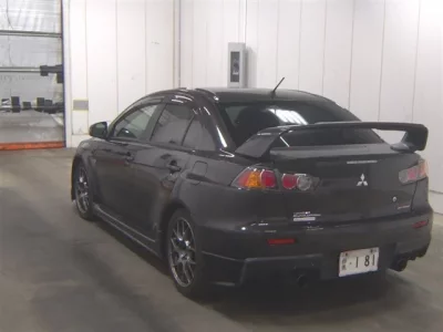 Mitsubishi LANCER