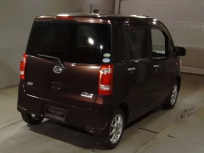 Daihatsu TANTO EXE