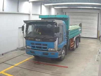 Isuzu TRUCK