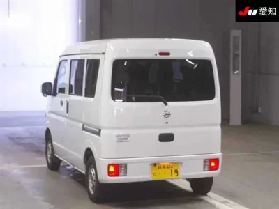 Nissan CLIPPER VAN