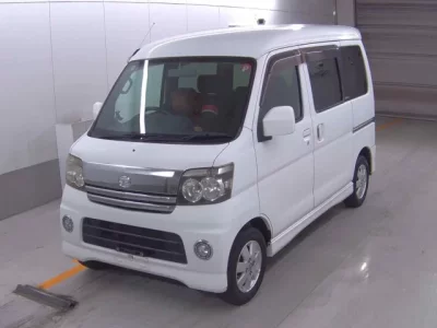 Daihatsu Atrai Wagon