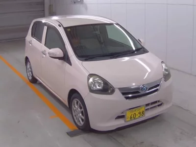 Daihatsu MIRA E S