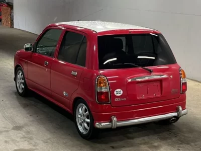 Daihatsu MIRA