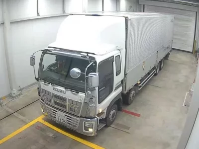 Isuzu TRUCK
