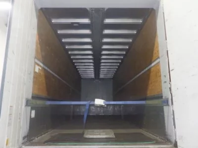 Isuzu TRUCK