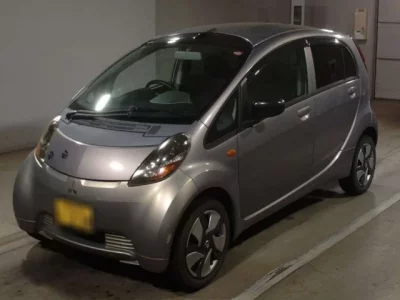 Mitsubishi I