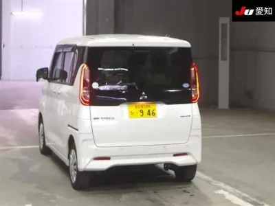 Mitsubishi EK SPACE