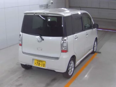 Daihatsu TANTO EXE