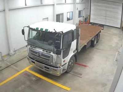 Hino TRUCK