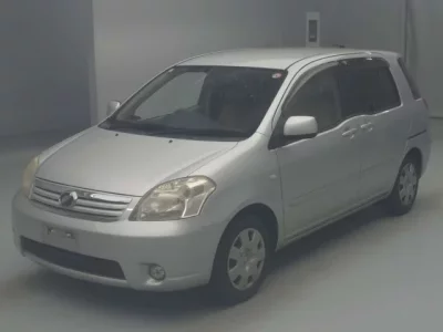 Toyota RAUM