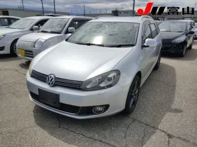 Volkswagen GOLF VARIANT