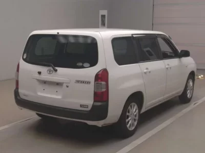 Toyota SUCCEED