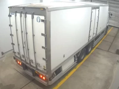 Hino TRUCK