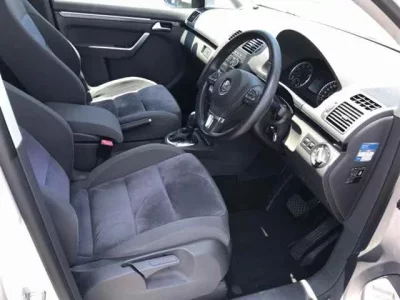 Volkswagen GOLF TOURAN