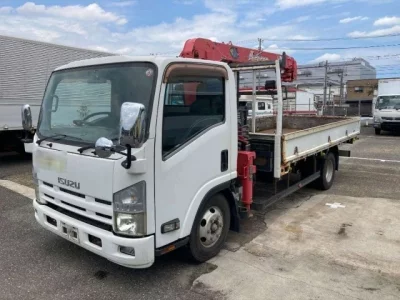 Isuzu ELF