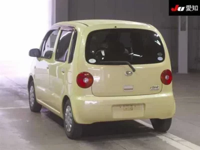 Daihatsu MOVE LATTE