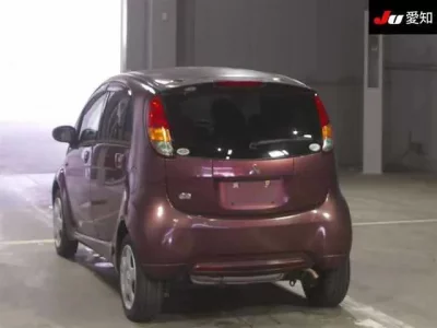 Mitsubishi I