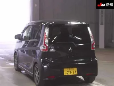 Mitsubishi EK CUSTOM