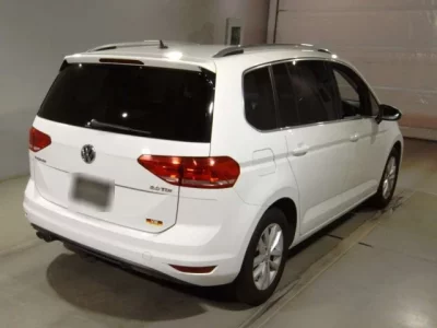 Volkswagen GOLF TOURAN
