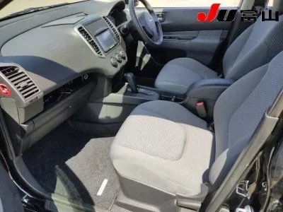 Nissan WINGROAD
