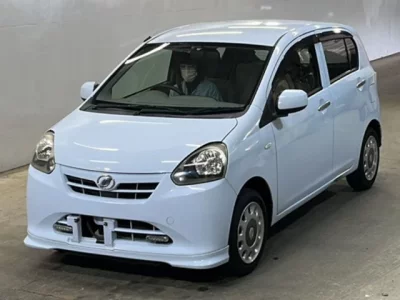Daihatsu MIRA E S