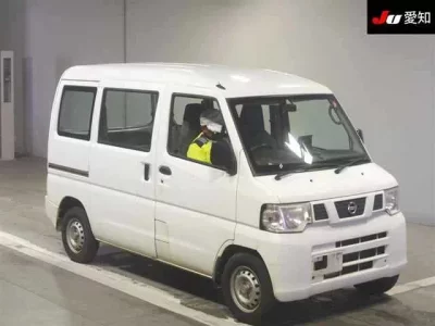 Nissan CLIPPER VAN
