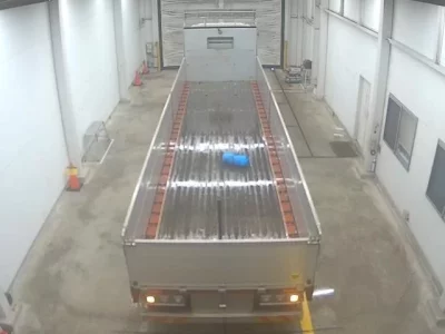 Hino TRUCK