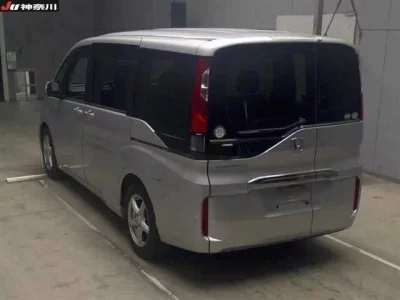 Honda STEP WAGON