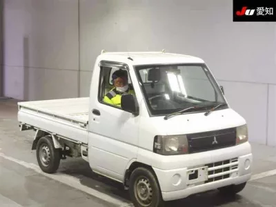 Mitsubishi MINICAB TRUCK