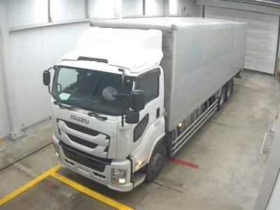 Isuzu TRUCK