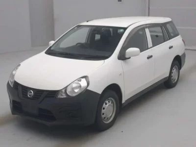 Nissan AD