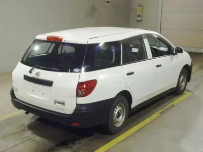 Nissan AD