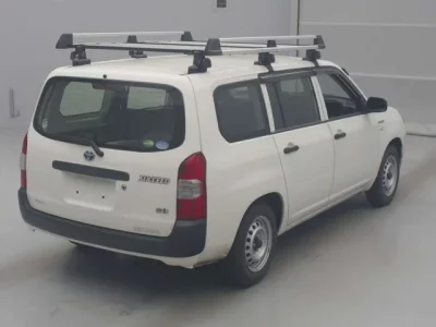 Toyota SUCCEED