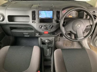 Nissan AD