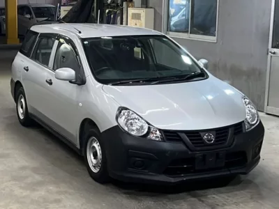 Nissan AD