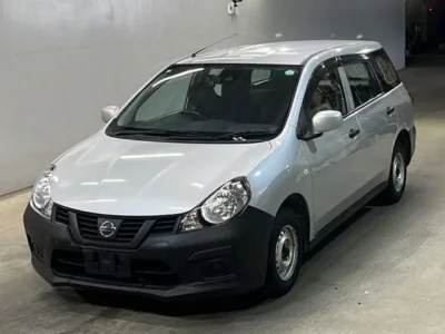 Nissan AD