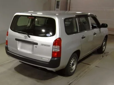 Toyota SUCCEED