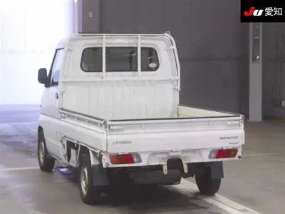 Mitsubishi MINICAB TRUCK
