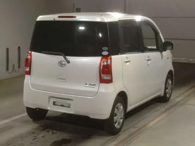 Daihatsu TANTO EXE