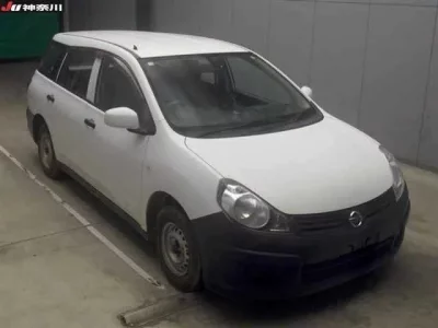 Nissan AD