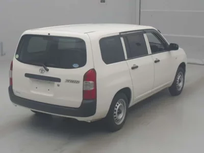 Toyota SUCCEED