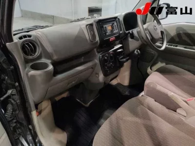 Nissan CLIPPER VAN