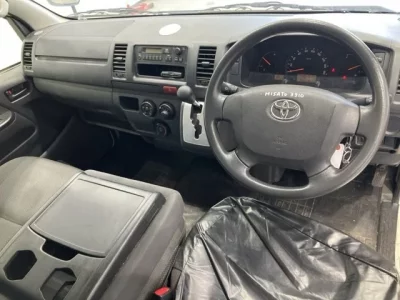 Toyota REGIUS ACE VAN