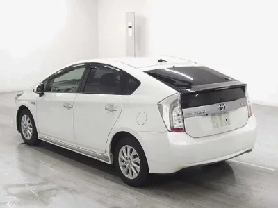 Toyota PRIUS PHV
