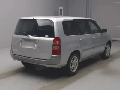 Toyota SUCCEED