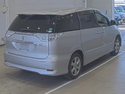 Toyota ESTIMA HYBRID