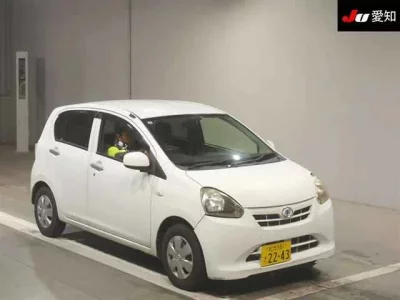 Daihatsu MIRA E S